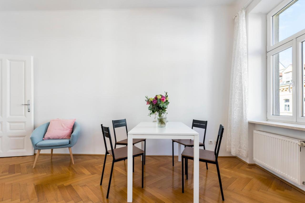 A&S Center Apartment Vienna Esterno foto