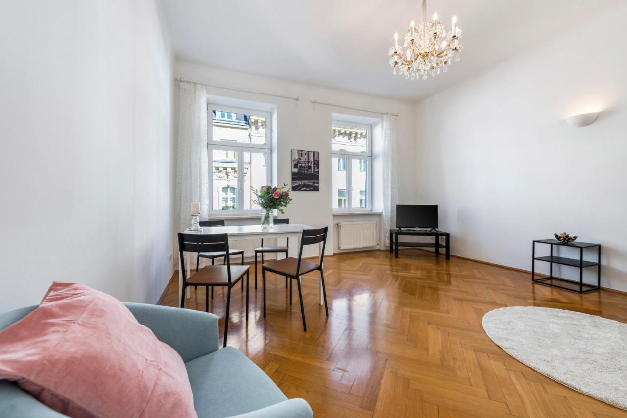 A&S Center Apartment Vienna Esterno foto